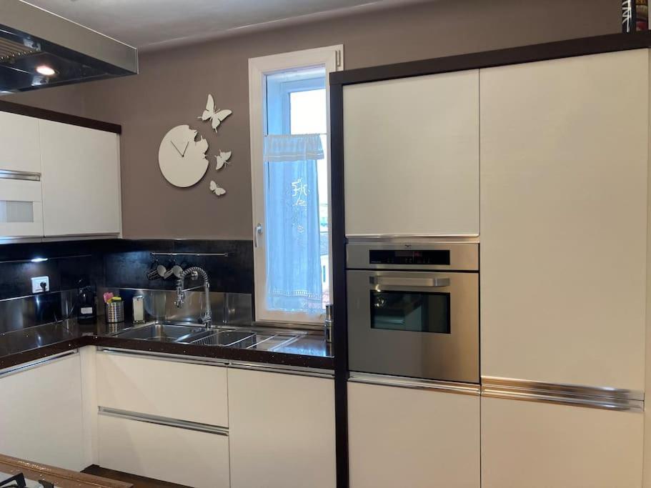 Thesan Lodge, Chic & Modern Design Apartment Гроссето Экстерьер фото